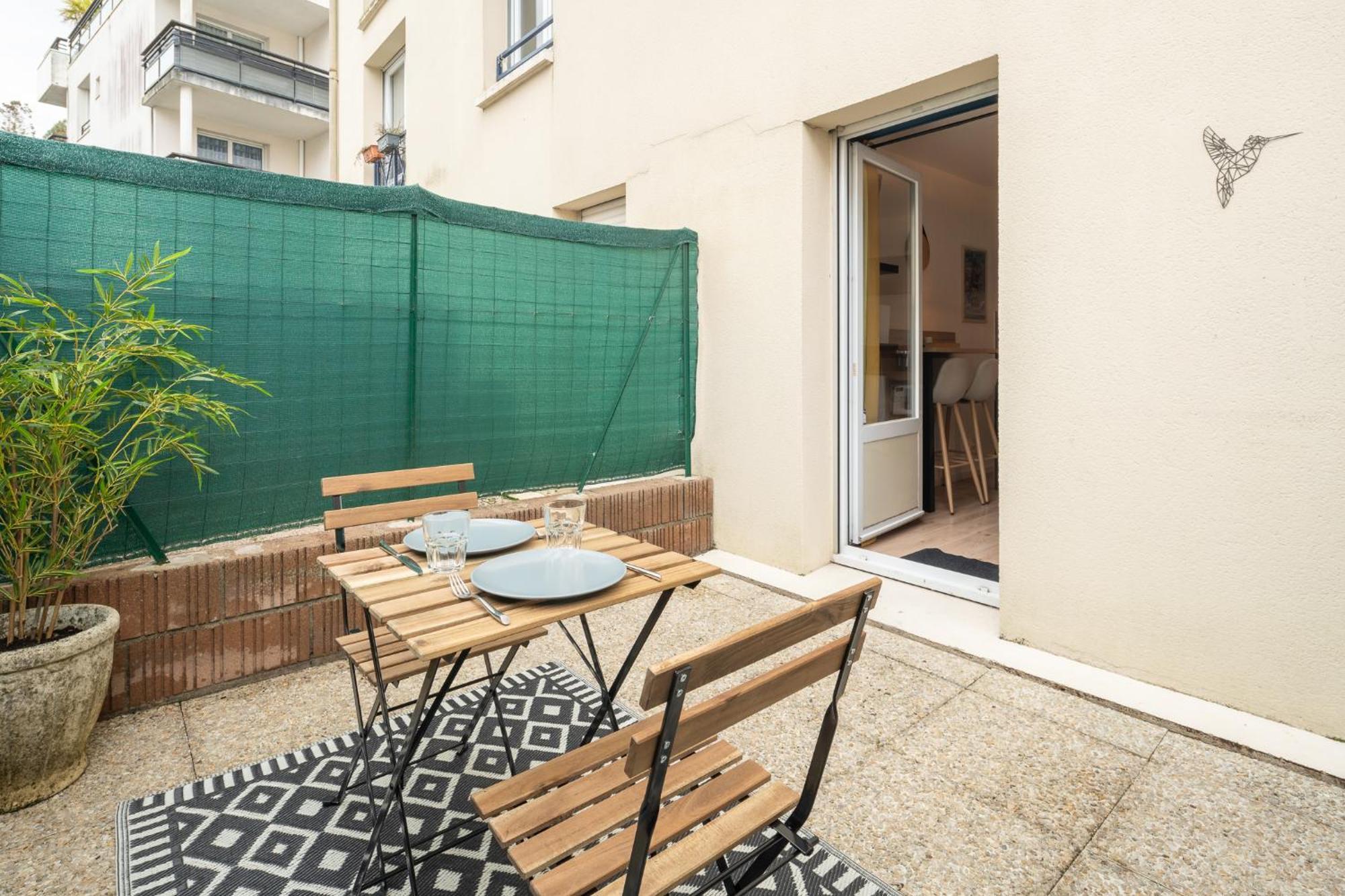 Studio Centre-Ville Avec Terrasse Et Parking Securise Gratuit Nantes Eksteriør bilde